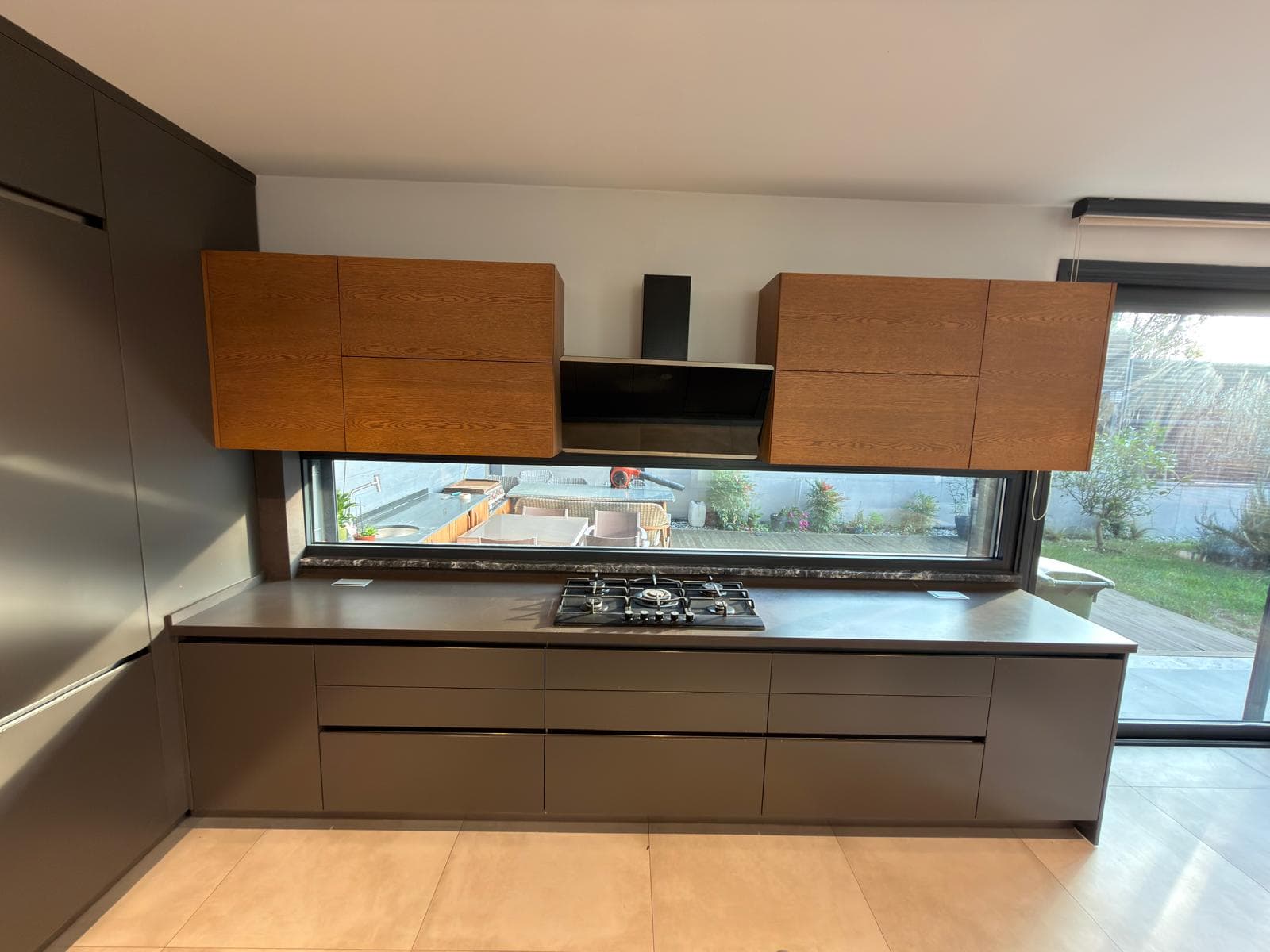 ÇEKMEKÖY REŞADİYE’DE SATILIK ÖZEL TASARIM VİLLA  Reşadiye Köyü’nün doğayla iç içe ve huzurlu konumunda, 1.000 m² arsa üzerinde iskanlı olarak inşa edilmiş lüks villamız satışa sunulmuştur. - Görsel 16