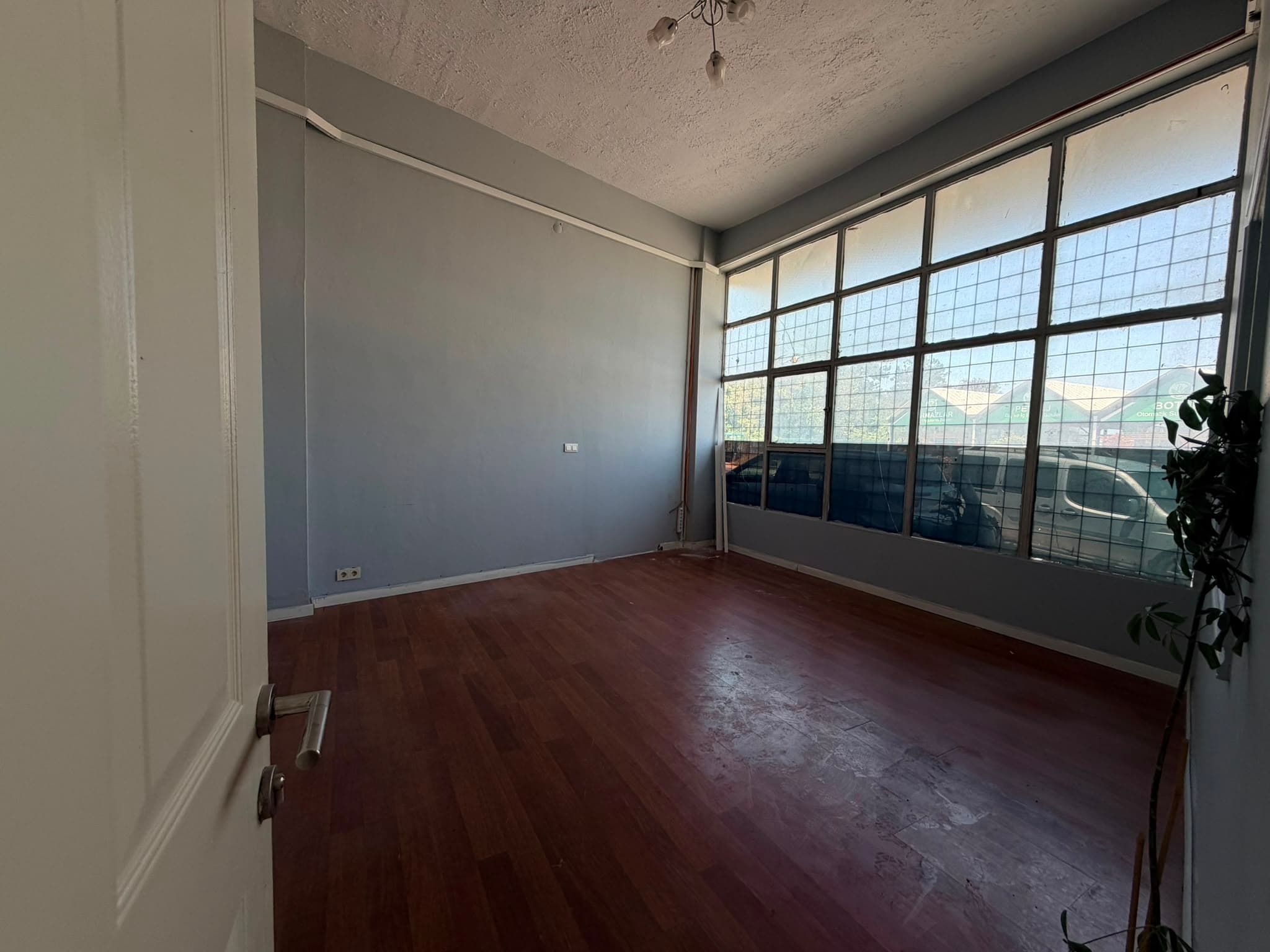 Muaz ALTUN'dan Kiralık 380m2 Dükkan & Mağaza - Görsel 3